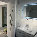 Jurgen House Villa