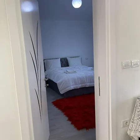 Jurgen House * Piskupat