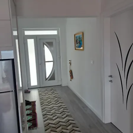 Jurgen House Piskupat